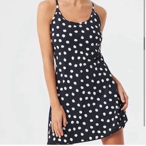 NWOT Outdoor Voices OV Exercise Dress, Polka Dot, Medium